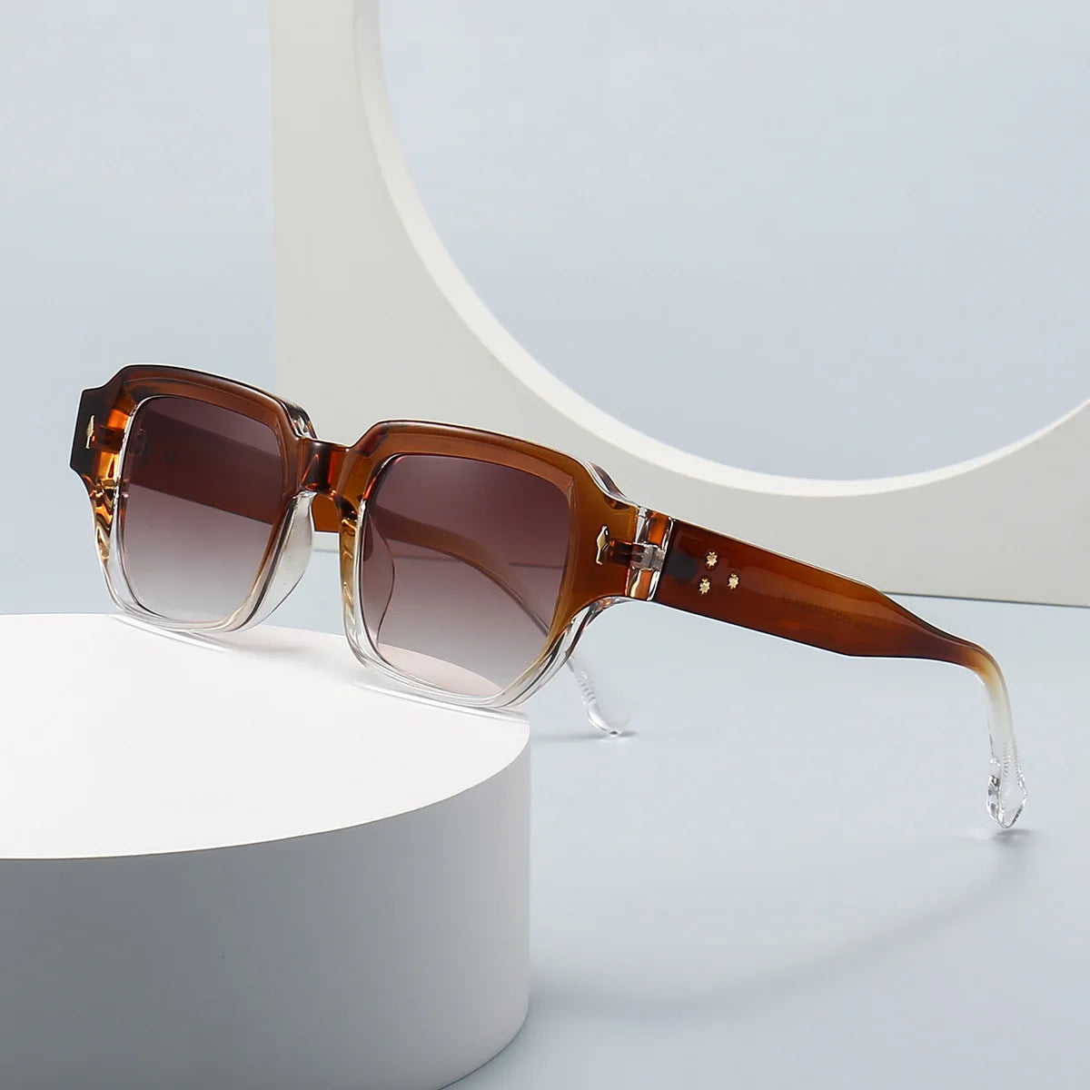 Vintage Rivets Square UV400 Sunglasses