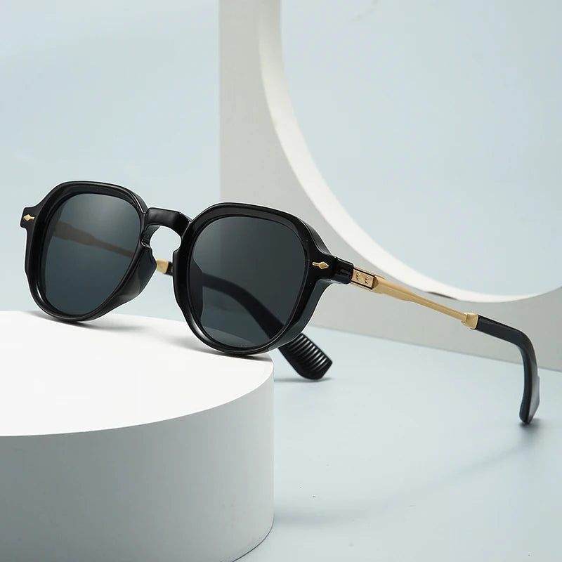 Retro Oval Rivets UV400 Sunglasses